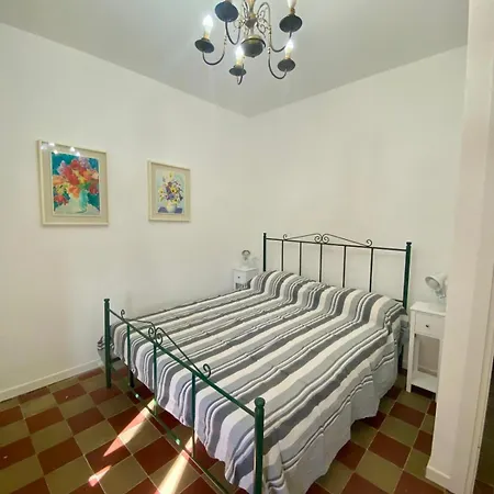 Fontana 56 Aparthotel 4*