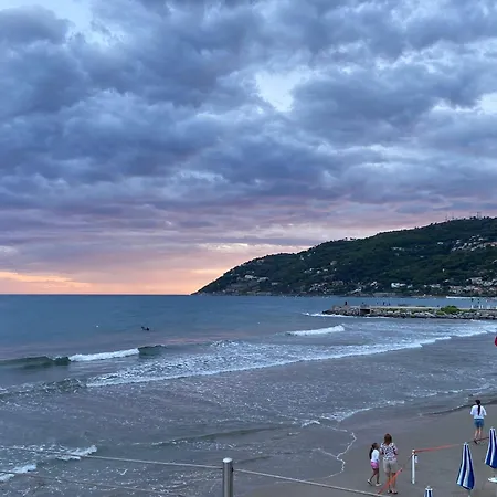 Fontana 56 公寓式酒店 3*