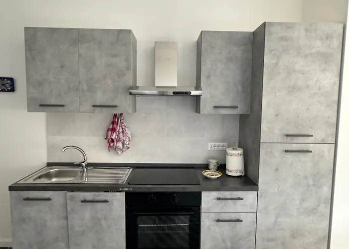 Fontana 56 Marina dʼAndora