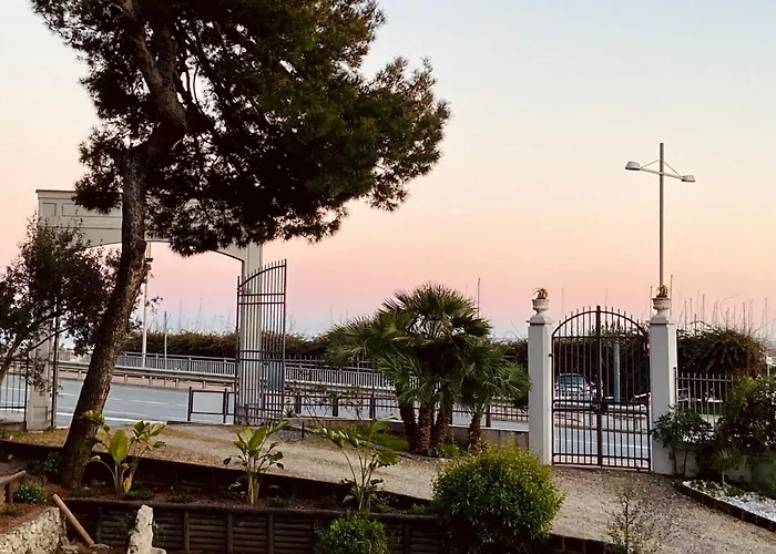 Fontana 56 公寓式酒店